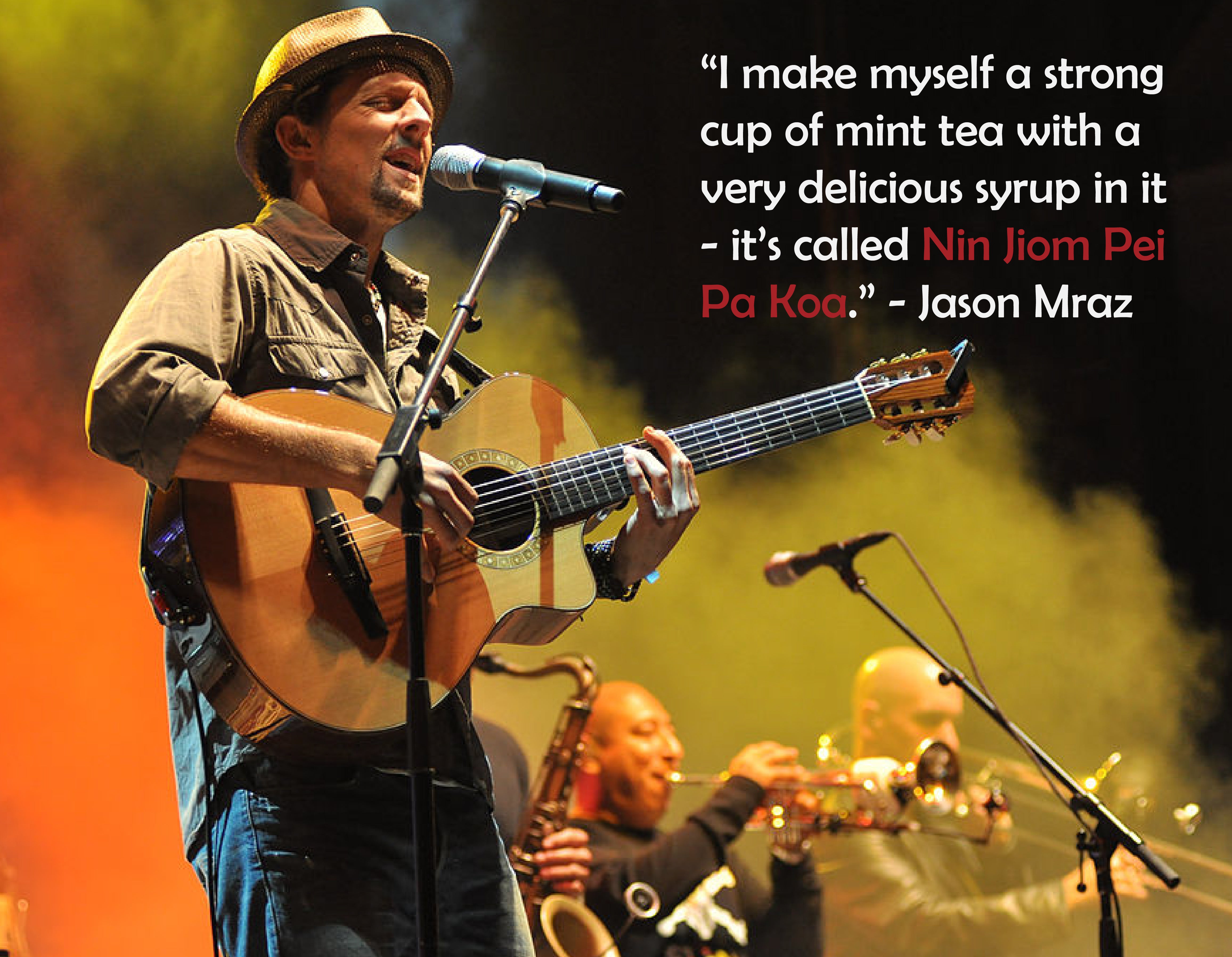 El ganador del Grammy Jason Mraz se calienta con Nin Jiom Pei Pa Koa